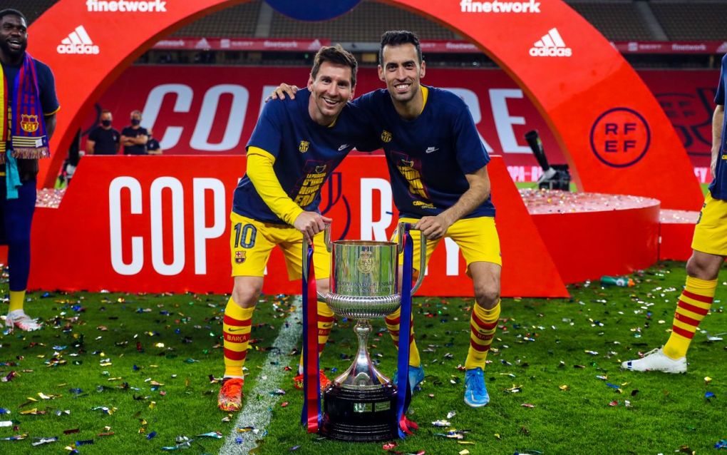 Lionel Messi issues heartfelt message to Sergio Busquets following Barcelona departure announcement - Football España